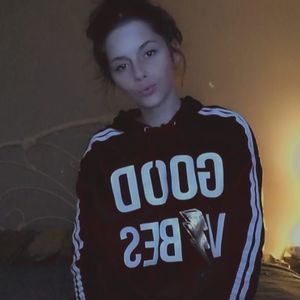 Meet your Posher, Itty